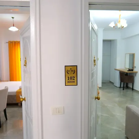 Appartement Adi-vera *